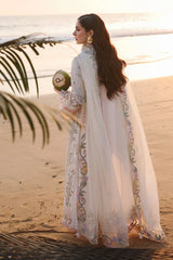 Coming Soon - Season’s Most Wanted Look 🌸