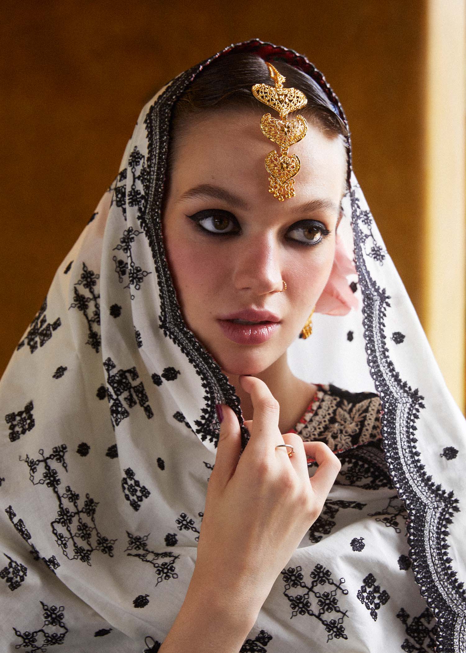 Hussain Rehar 3PC Khadi Net Dupata.