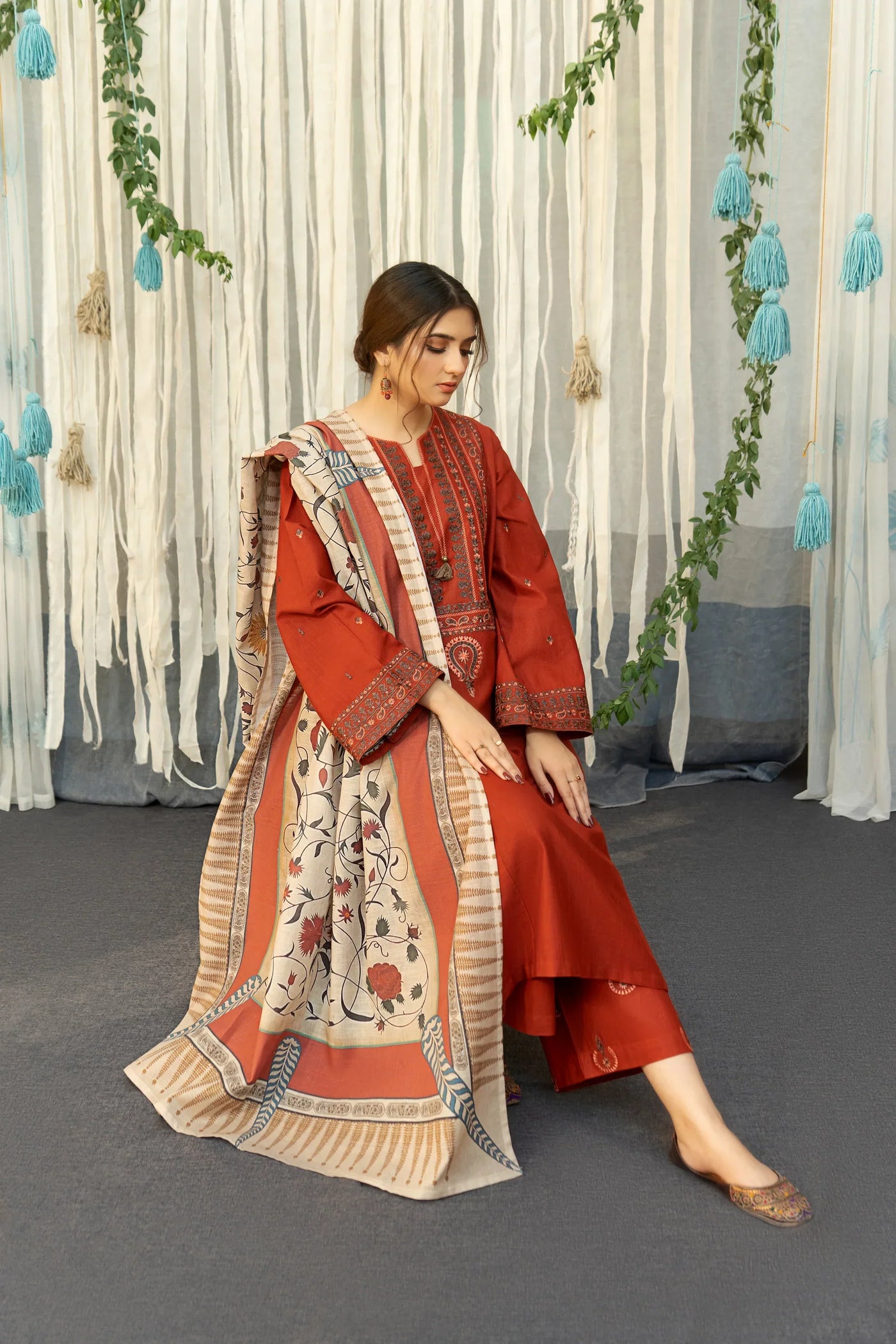 AMIRAH LAWN -HHW32